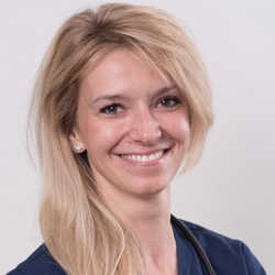 dr n. med. Dominika Dąbrowska