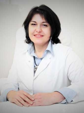 dr n. med. Agnieszka Jabłonka-Strom