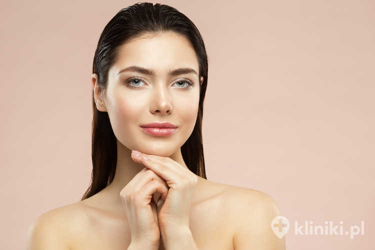 Efekty po podniesieniu kącików ust