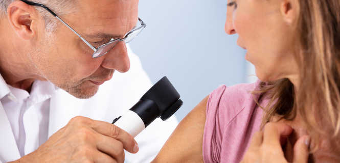 Badanie dermatoskopowe skóry z konsultacją