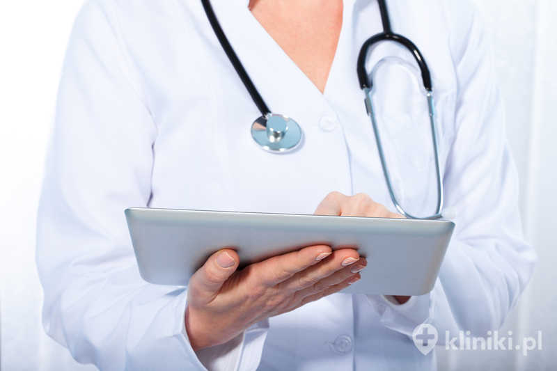 Konsultacja z zakresu diagnostyki i leczenia niepłodności online umożliwia pacjentom uzyskanie specjalistycznej porady bez konieczności wizyty w gabinecie