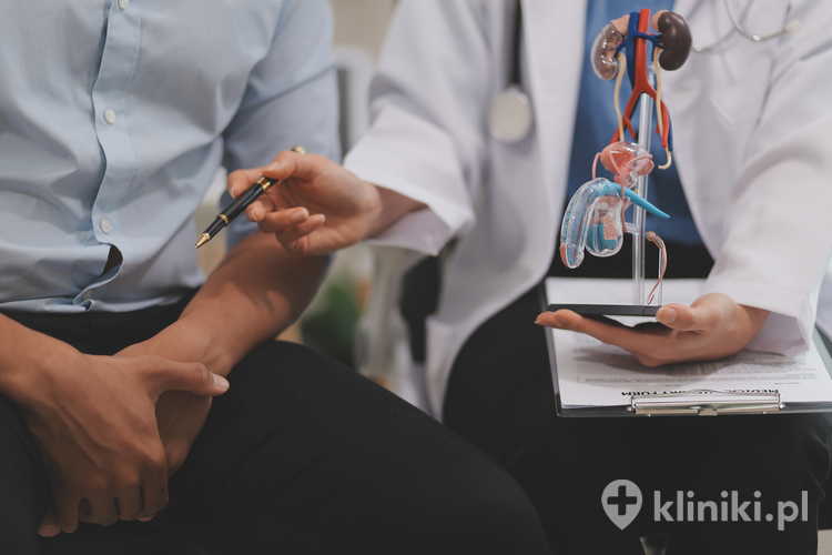 Zabieg obrzezania może być przeprowadzony u pacjentów w niemal każdym wieku, zarówno u noworodków, jak i u dorosłych mężczyzn