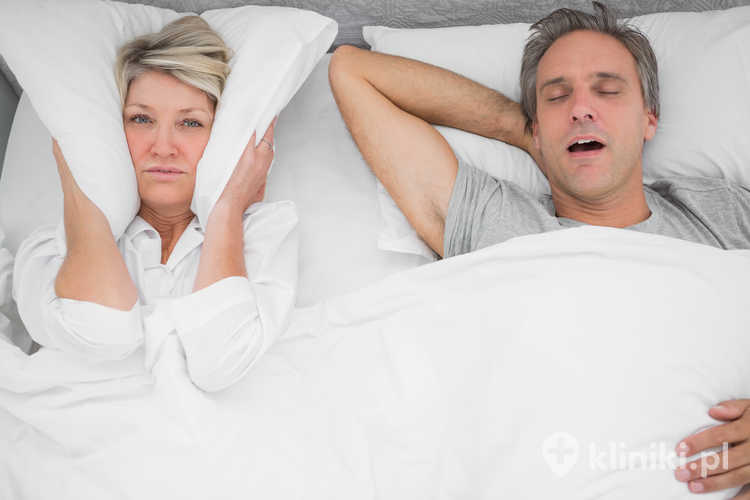 Leczenie chrapania metodą iniekcji podśluzówkowej przynosi stopniową poprawę, a pełen efekt pojawia się zazwyczaj po kilku tygodniach od zabiegu