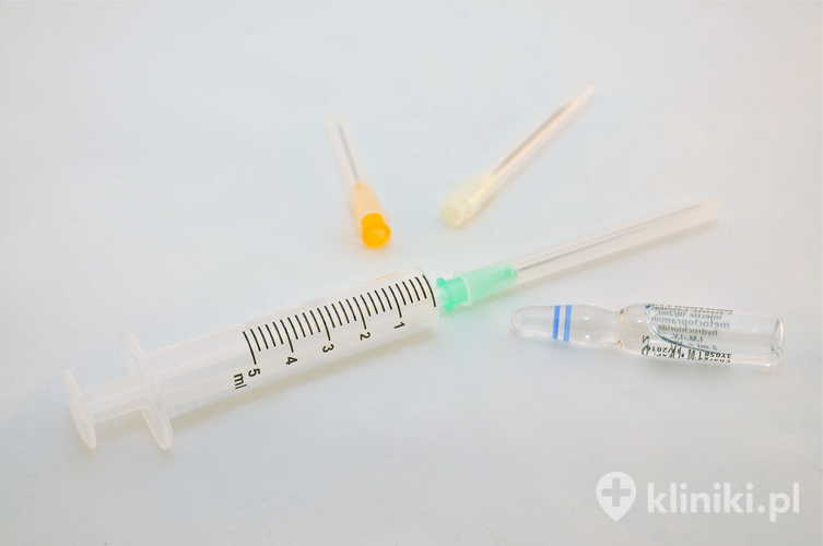 Zastosowanie iniekcji doszklistkowej