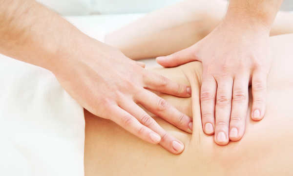 ChatGPT powiedział:

Terapia manualna polega na ręcznym oddziaływaniu na tkanki, aby zmniejszyć ból i poprawić ruchomość