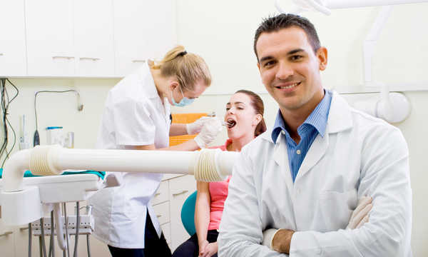 Jak długo trwa kontrolna wizyta ortodontyczna?