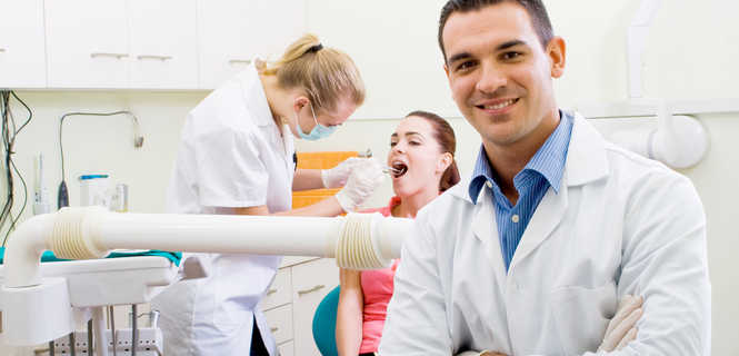 Jak długo trwa kontrolna wizyta ortodontyczna?