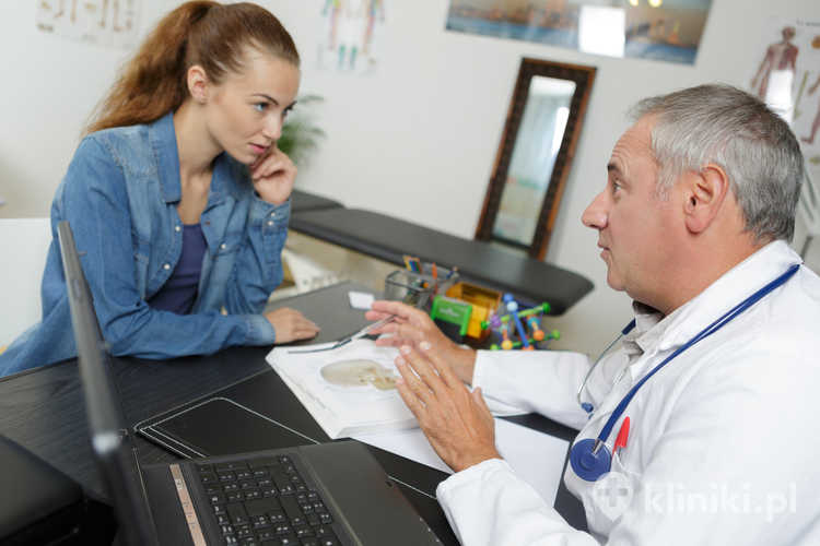 Minisystemy stosowane w leczeniu NTM u kobiet umożliwiają szybszy powrót do codziennej aktywności dzięki ograniczonej traumatyzacji tkanek