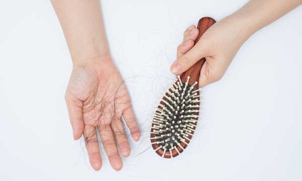 Lek na łysienie plackowate przez wiele lat nie był dostępny w postaci terapii celowanej, jednak sytuacja ta ulega zmianie