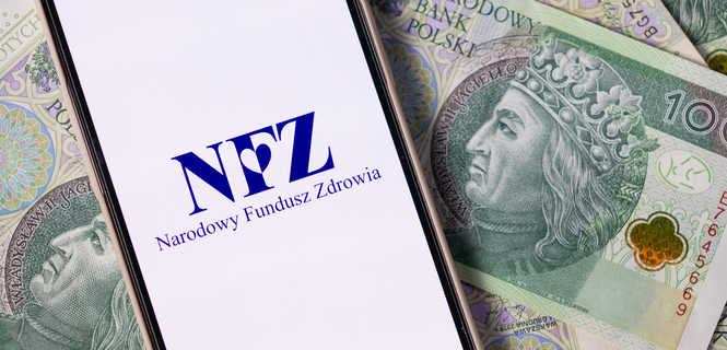 Czy NFZ refunduje przeszczep włosów?