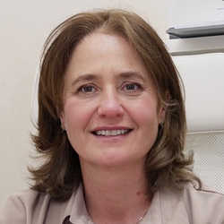 lek. Joanna Dagny-Sakiewicz