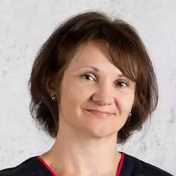 dr n. med. Agnieszka Grądek-Motyl