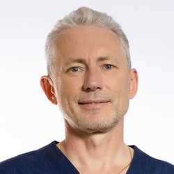 dr n. med. Artur Sandelewski