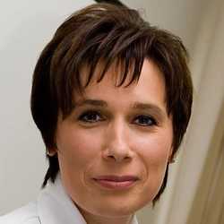 dr Anna Olender