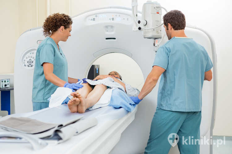 Badanie MR piersi pozwala na wykrywanie zmian nowotworowych nawet w tkance o dużej gęstości, gdzie klasyczna mammografia może być mniej czuła