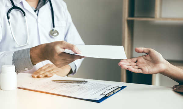 Badanie wstępne medycyny pracy jest obowiązkowe przed rozpoczęciem zatrudnienia na danym stanowisku