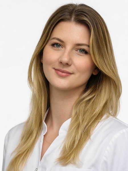 lek. Karolina Dobrowolska