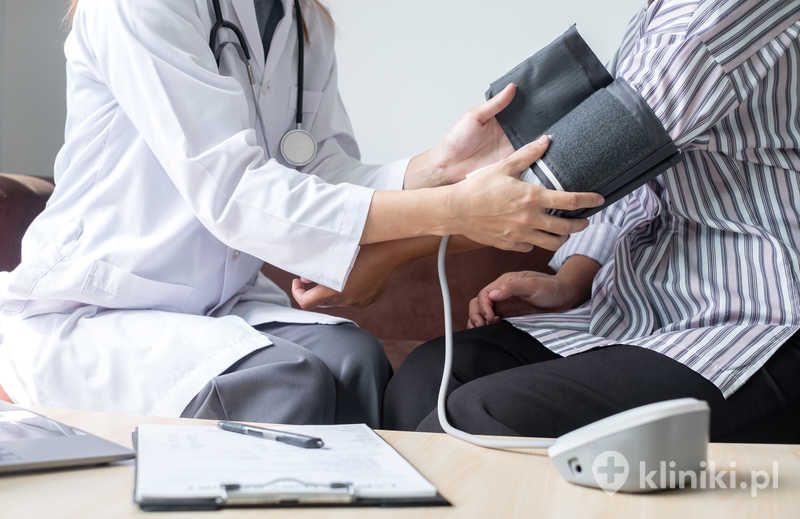 Okresowa kontrola medyczna pomaga w wykrywaniu wczesnych objawów chorób zawodowych lub schorzeń przewlekłych