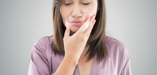 Zamknięte nastawienie złamania szczęki / żuchwy