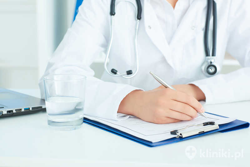 Badanie kontrolne medycyny pracy ma na celu ocenę, czy pracownik może bezpiecznie wrócić do wykonywania swoich obowiązków