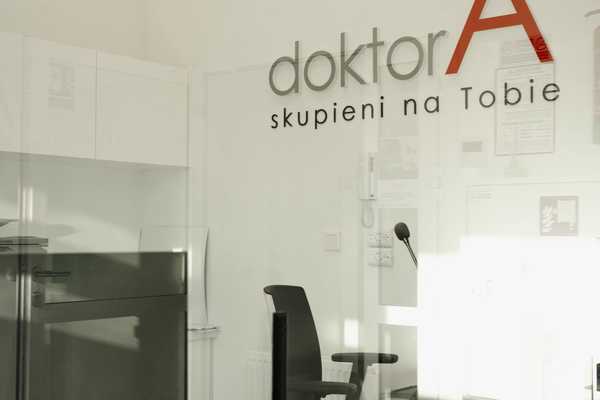 Klinika Centrum Medyczne doktorA