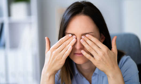 Zalecenia po operacyjnym leczeniu jaskry wskazują na konieczność unikania wysiłku fizycznego i pochylania głowy w pierwszych tygodniach po zabiegu