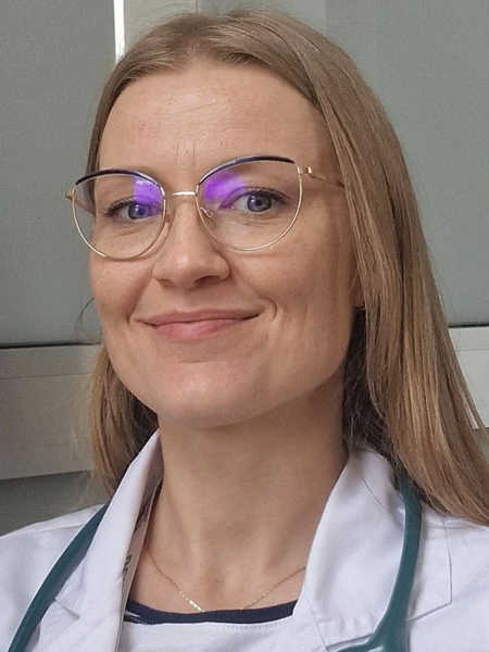 lek. Karolina Wójcikiewicz
