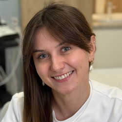 lek. Justyna Ślazyk