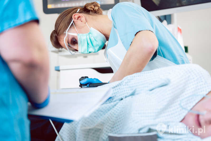 Leczenie hemoroidów – żylaków odbytu poprzedzone jest dokładnym badaniem proktologicznym