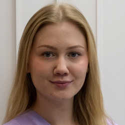 lic. Julia Berezowska