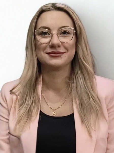 mgr Patrycja Kujawska