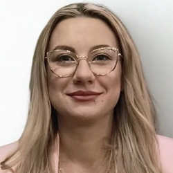 mgr Patrycja Kujawska