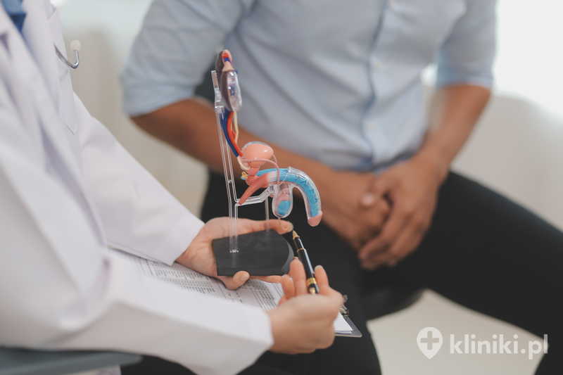 Wazektomia to trwała metoda antykoncepcji polegająca na przecięciu nasieniowodów