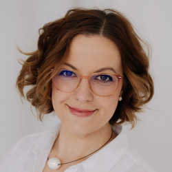 mgr Aleksandra Rostek