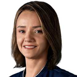 dr Karolina Wawiernia
