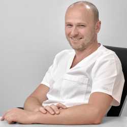 lek. Rafał Wasiak