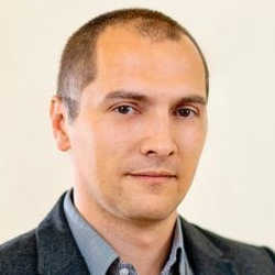 lek. Szymon Hulok
