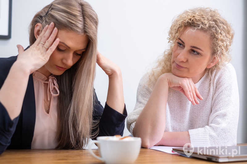 Wsparcie interwencyjne ma na celu ograniczenie skutków kryzysu i zapobieganie pogłębianiu się problemów psychicznych Wsparcie interwencyjne ma na celu ograniczenie skutków kryzysu i zapobieganie pogłębianiu się problemów psychicznych