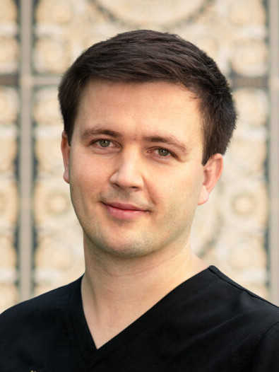 lek. Adam Niekurzak