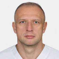 dr n. med. Artur Binda