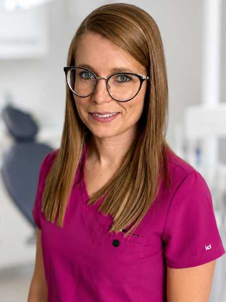 lek. spec. Dominika Mędrek-Marzec
