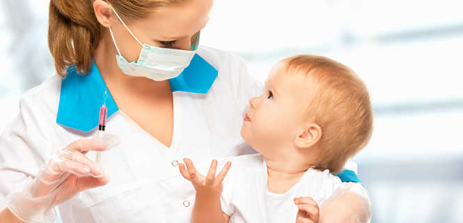 Szczepienia dzieci jesienią i zimą – które warto omówić z pediatrą?