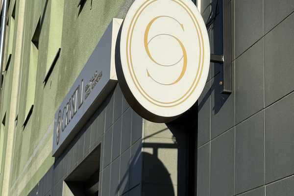 Klinika CRYSTAL BEAUTY CLINIC