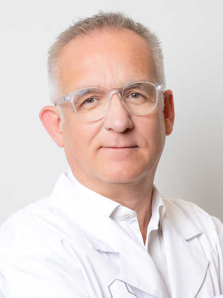 dr n. med. Paweł Klonowski