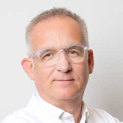 dr n. med. Paweł Klonowski