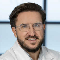 lek. Mariusz Turowski