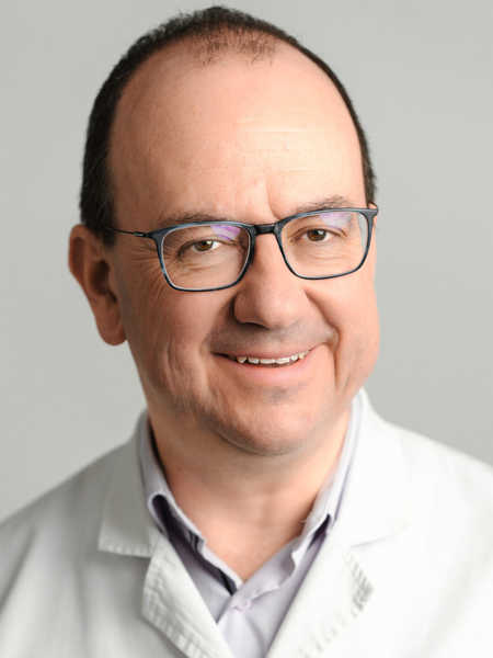 dr n. med. Paweł Świercz