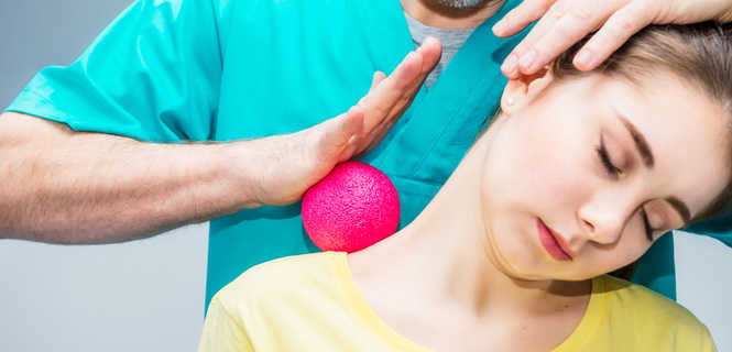 Rehabilitacja w bólu szyi i karku
