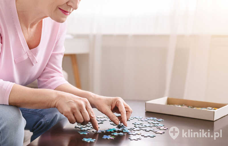Usprawnianie pacjentów z parkinsonizmem powinno być dostosowane do ich objawów i możliwości