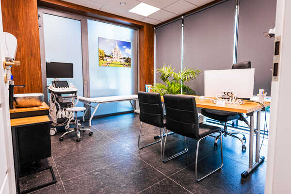 Klinika Centrum Medyczne UniCardia & UniMedica – Kraków, Wielicka